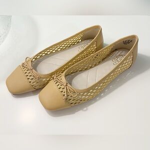 Franco Sarto NWOT Myra Cap-Toe Woven Flat Beige, Size 5 1/2 M